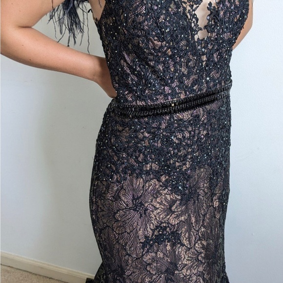 Mac Duggal dress size 10 - Picture 10 of 13